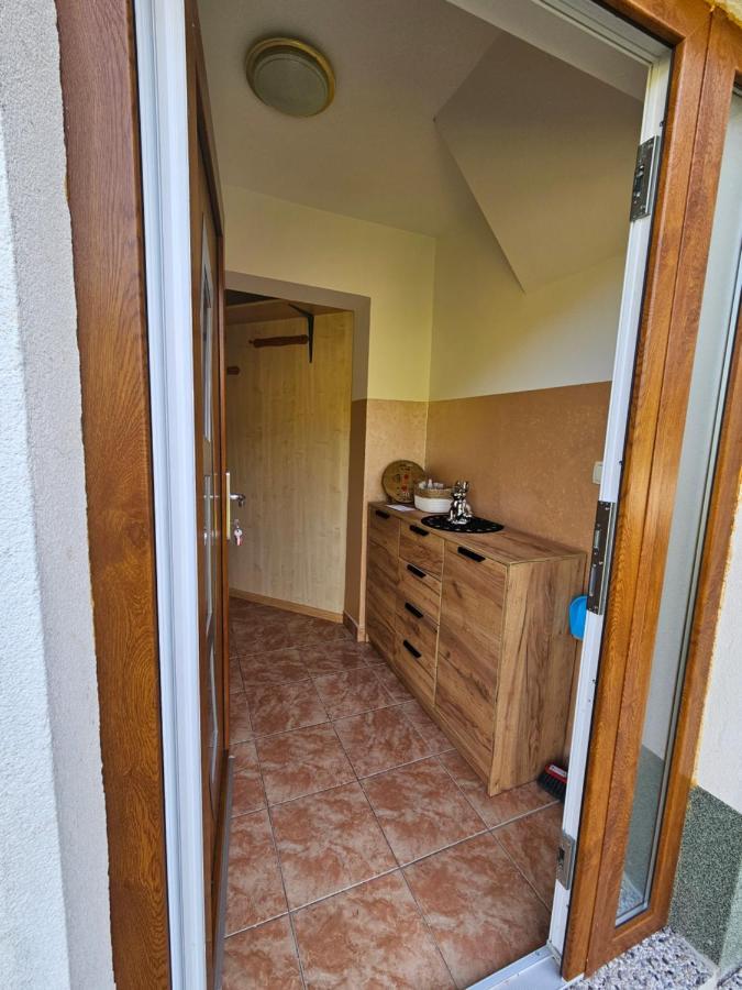 Zidanica Bundersek Daire Šentjanž Dış mekan fotoğraf